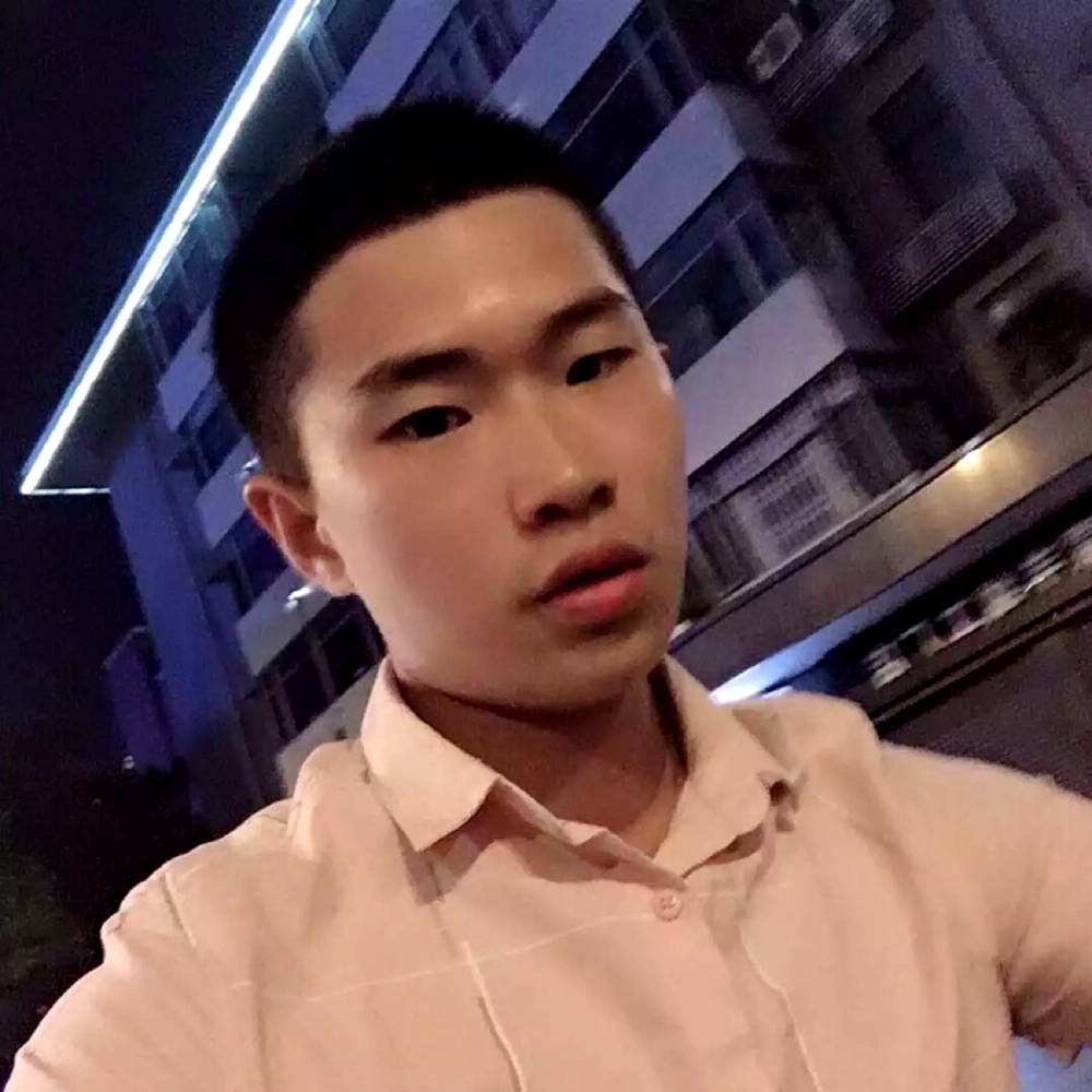 流年踢帅气的照片