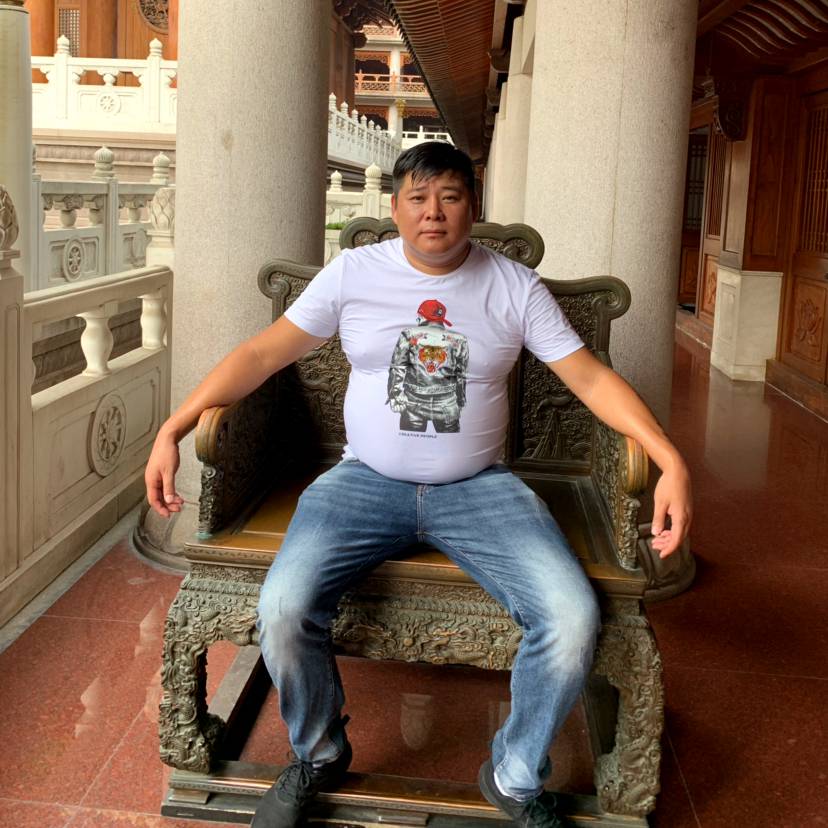 出租半张床。的照片