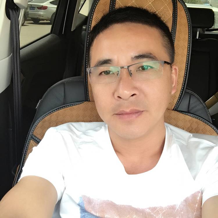 刘艺森的照片