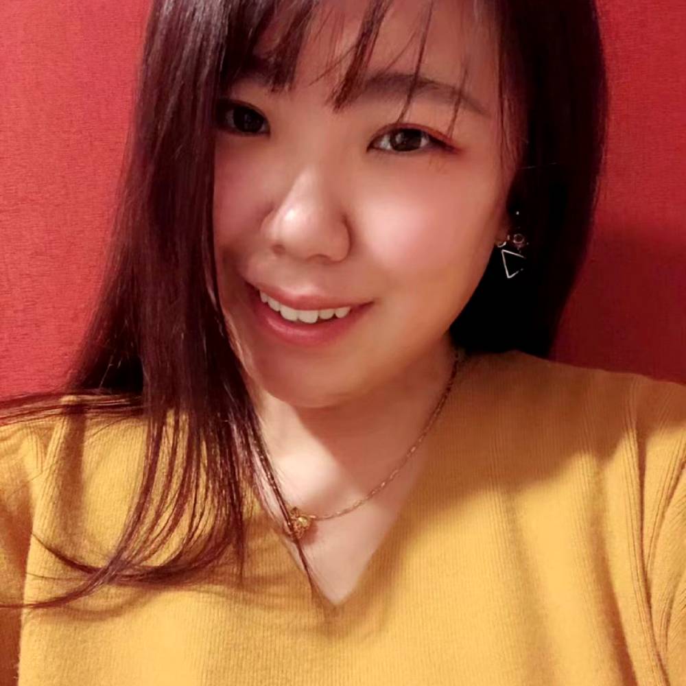 曲小妹的照片