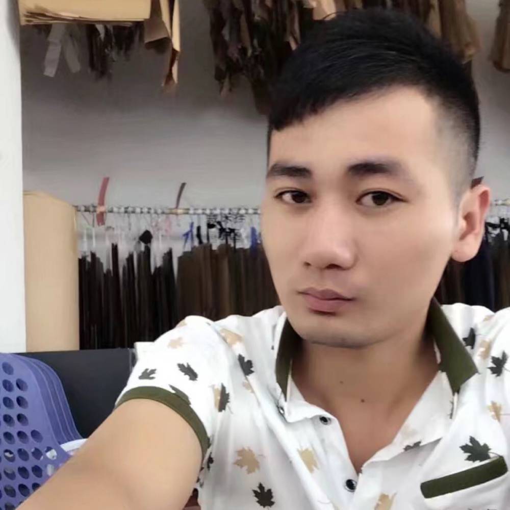 小黎同学鸭的照片