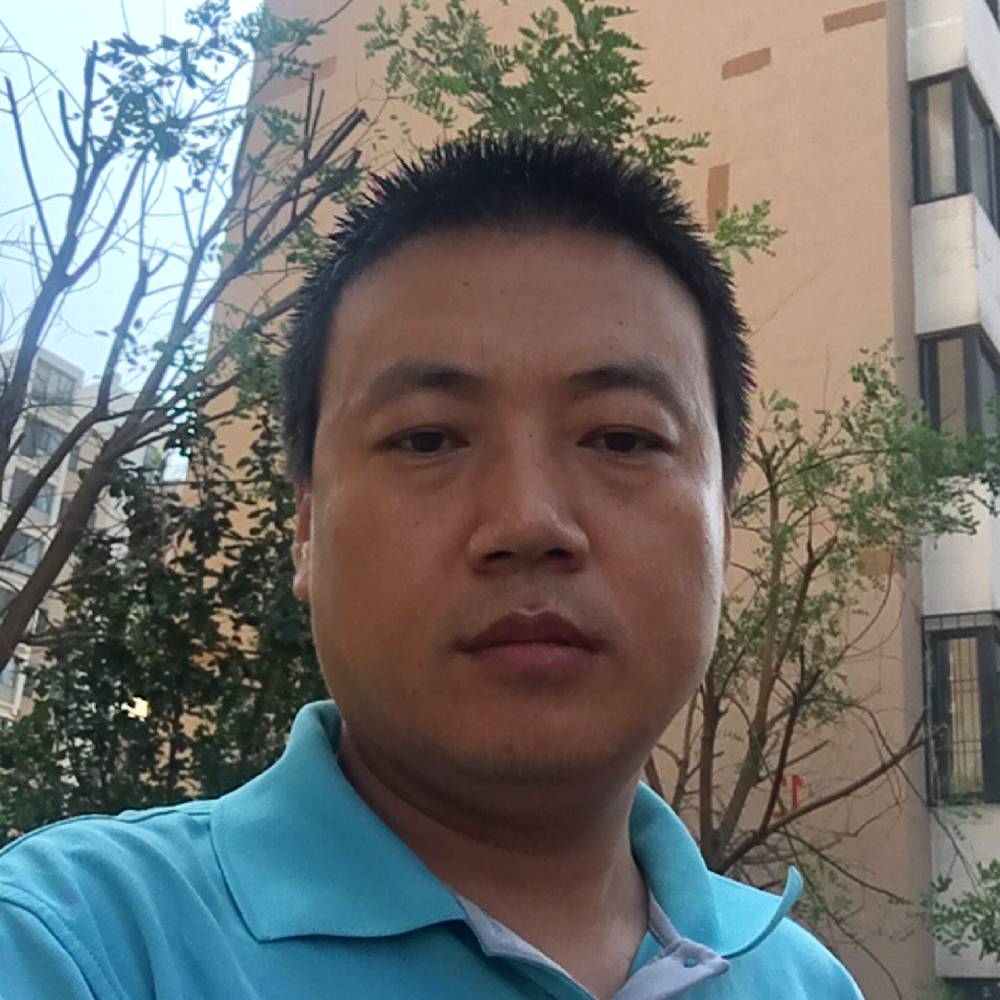 唇彩爱恋虚拟的照片