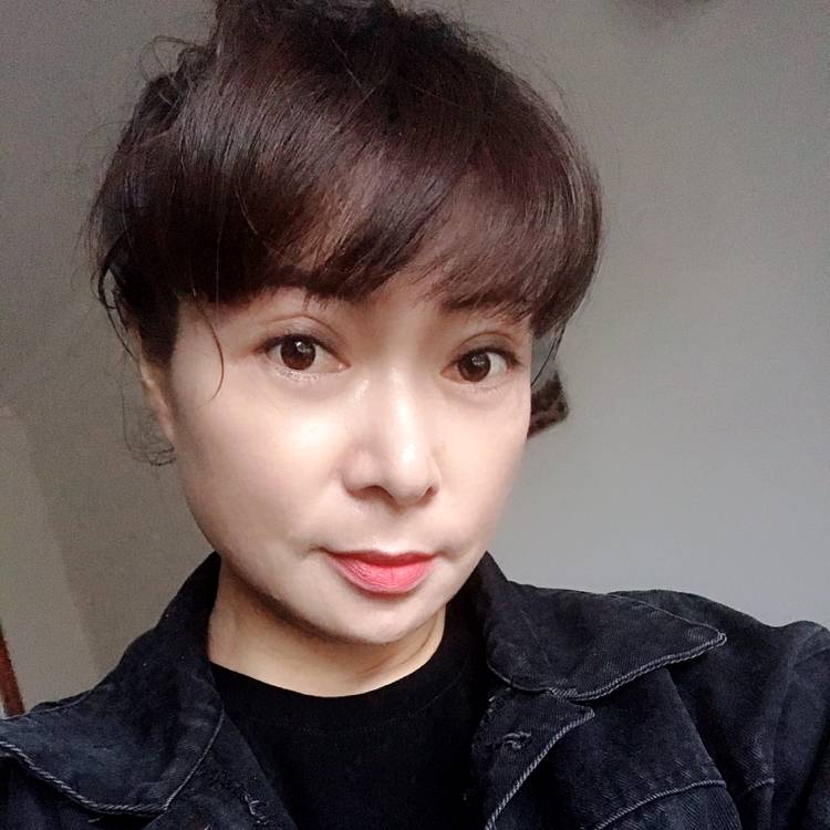 白猫相许坚强的照片