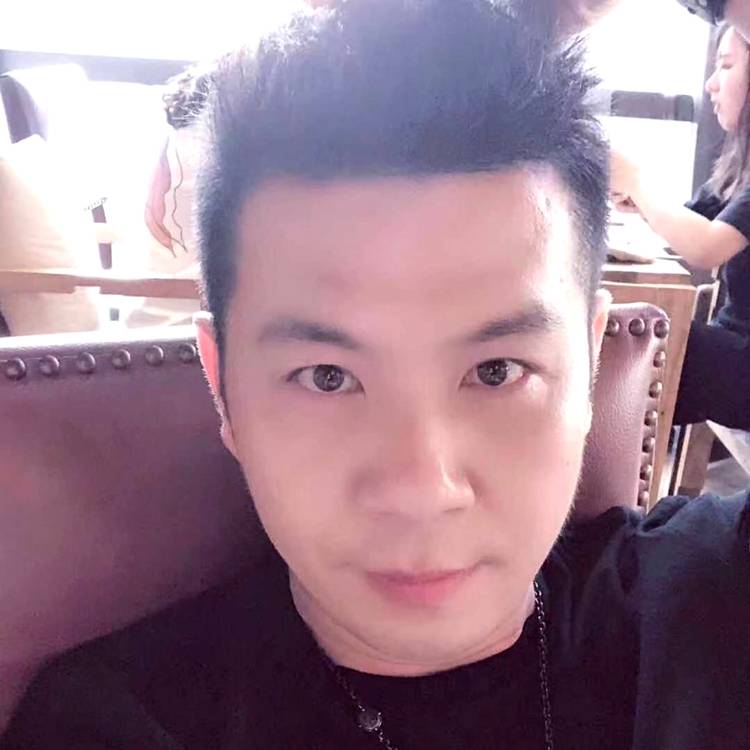 水杯成就的照片