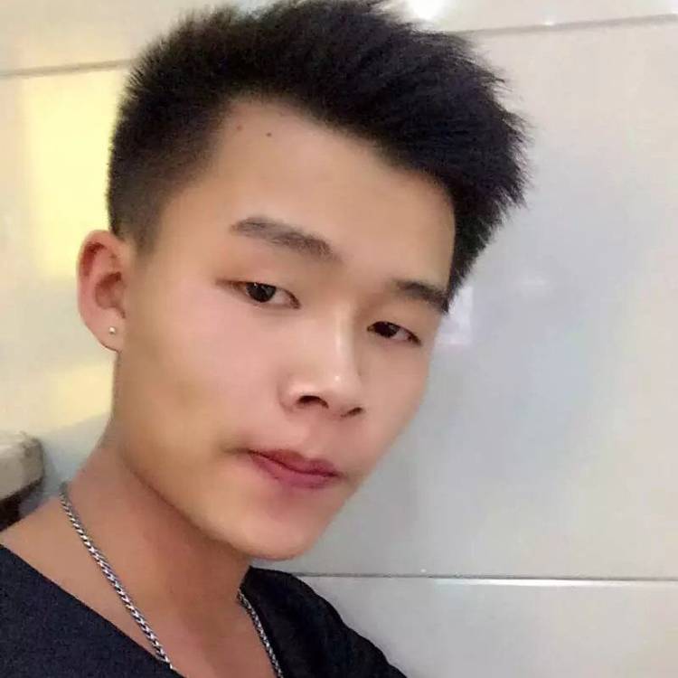 灰狼就爱笑的照片