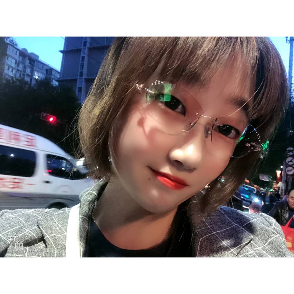赵yy的照片