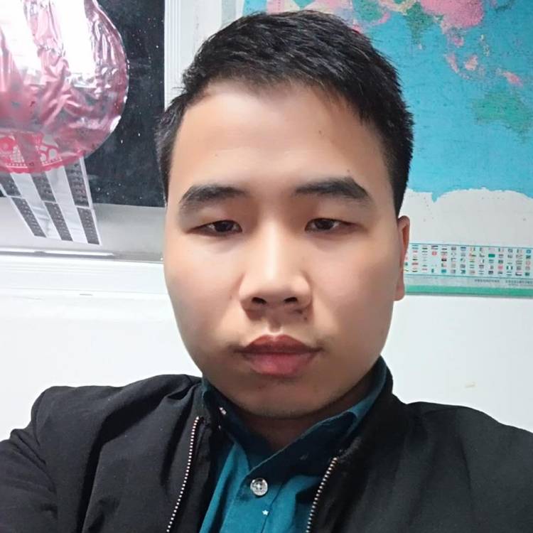 小伙蹁跹忧心的照片