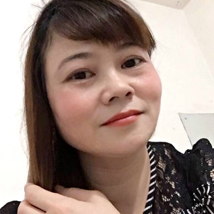 爱并不简单的照片