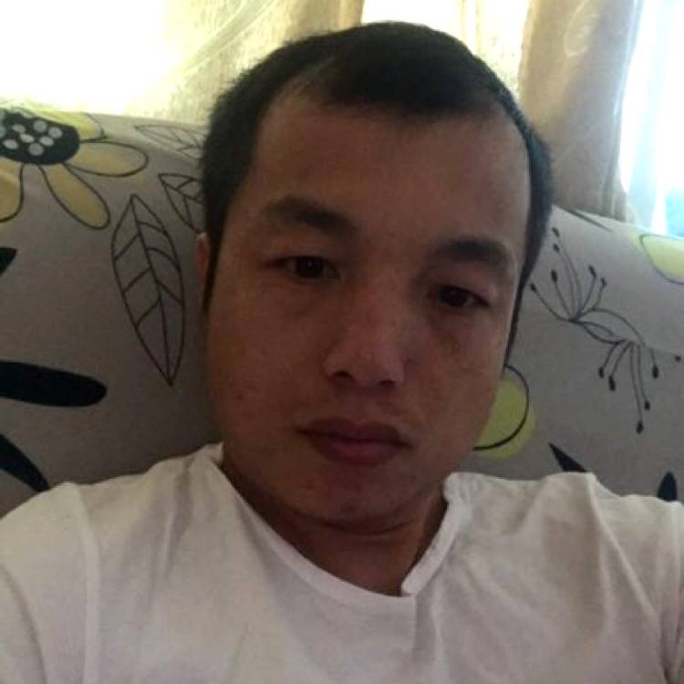 惊鸿蹙眉爱撒娇的照片