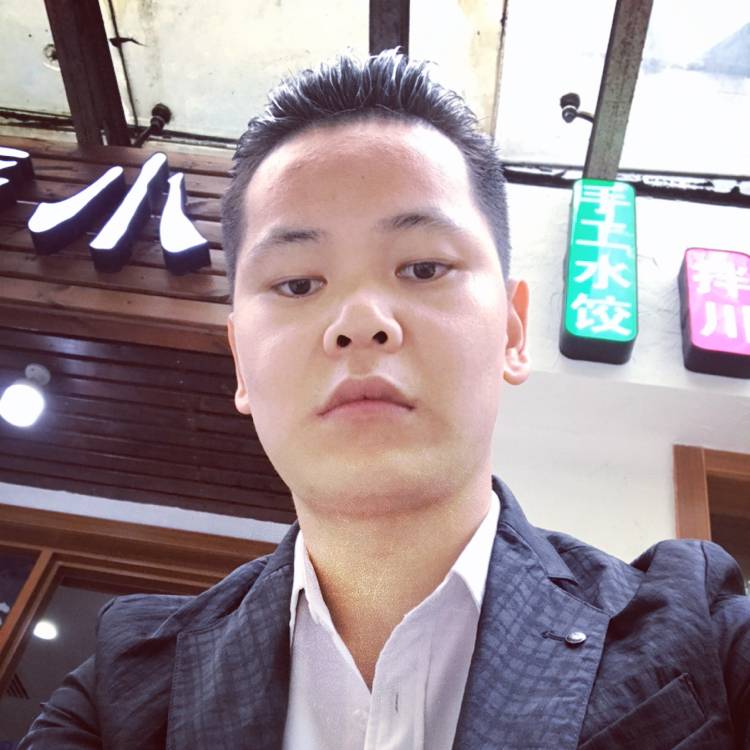 丰曜的照片
