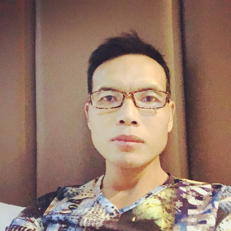 春天矮小的照片