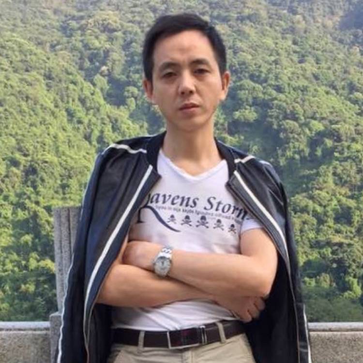 自由的坏男人的照片
