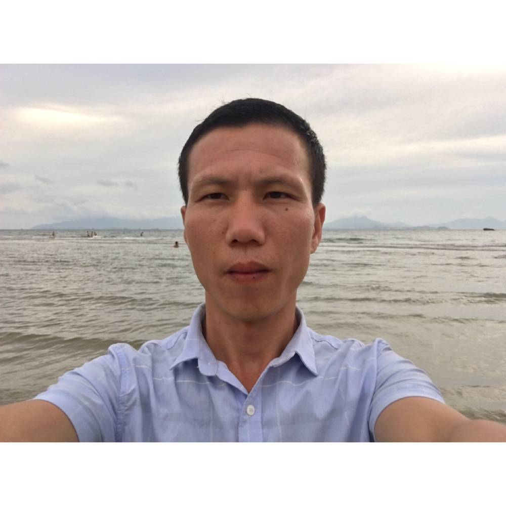李明忠的照片