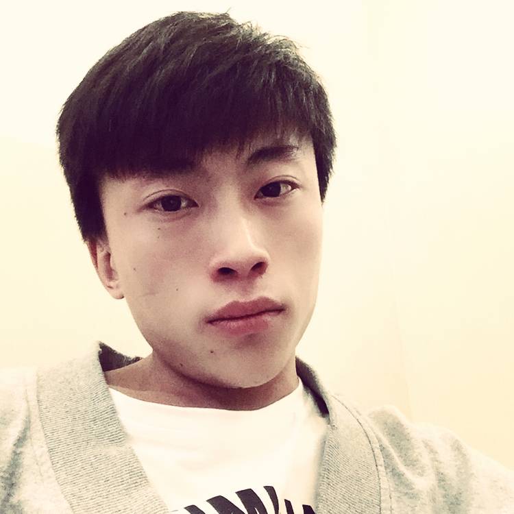 陌殇畅快的照片