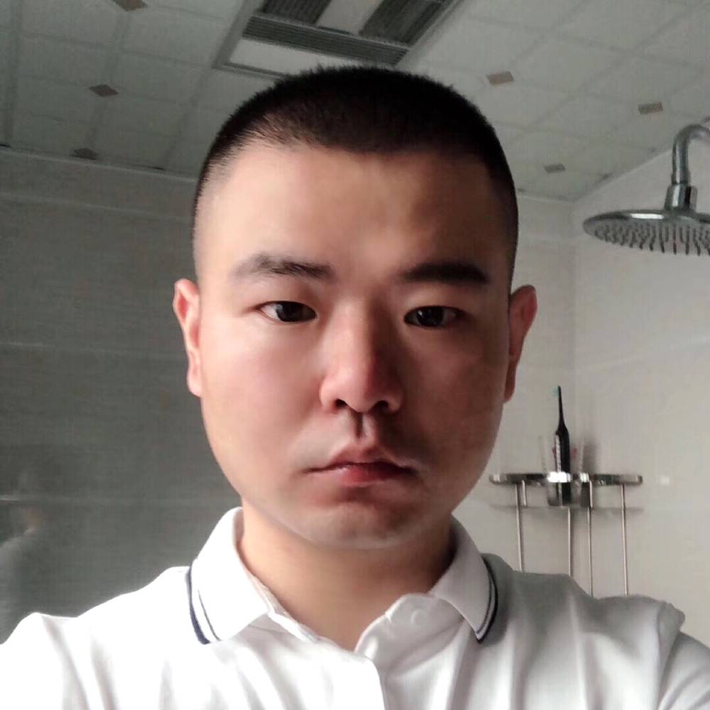 路遥、的照片