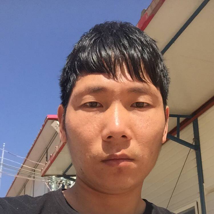 4.5的男人的照片