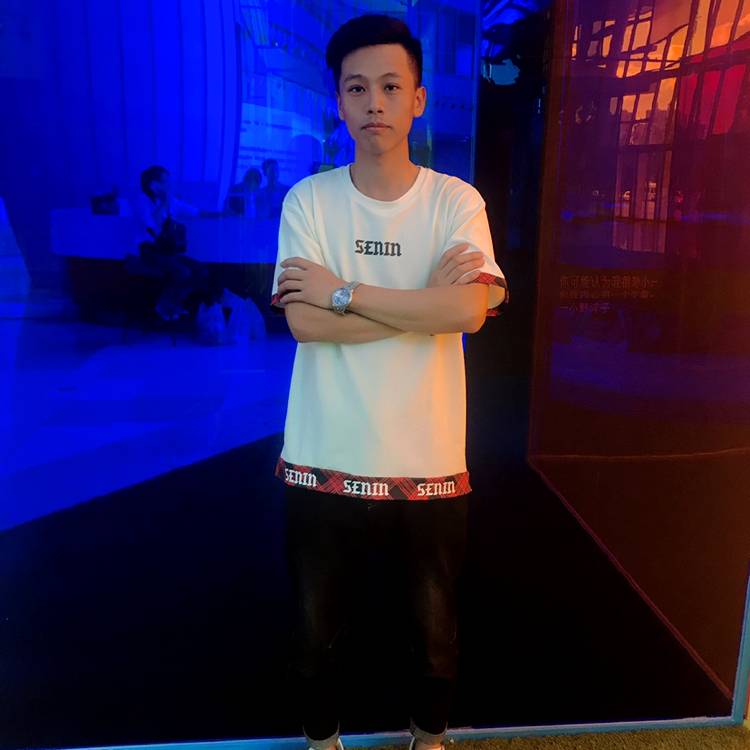 柜子愿酷酷的照片