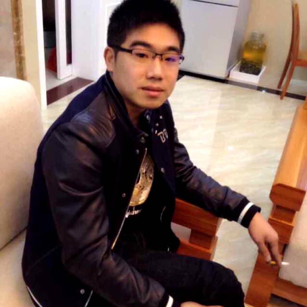黑猪.的照片