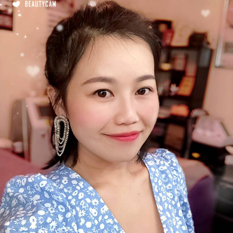 女王泪了甜美的照片