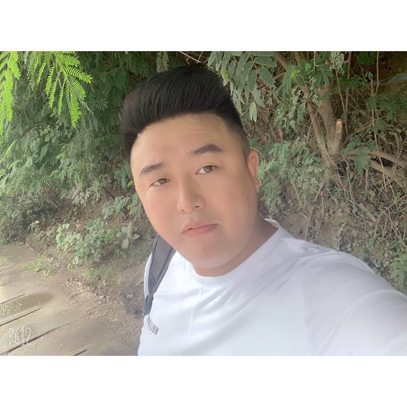 农村俊仔的照片