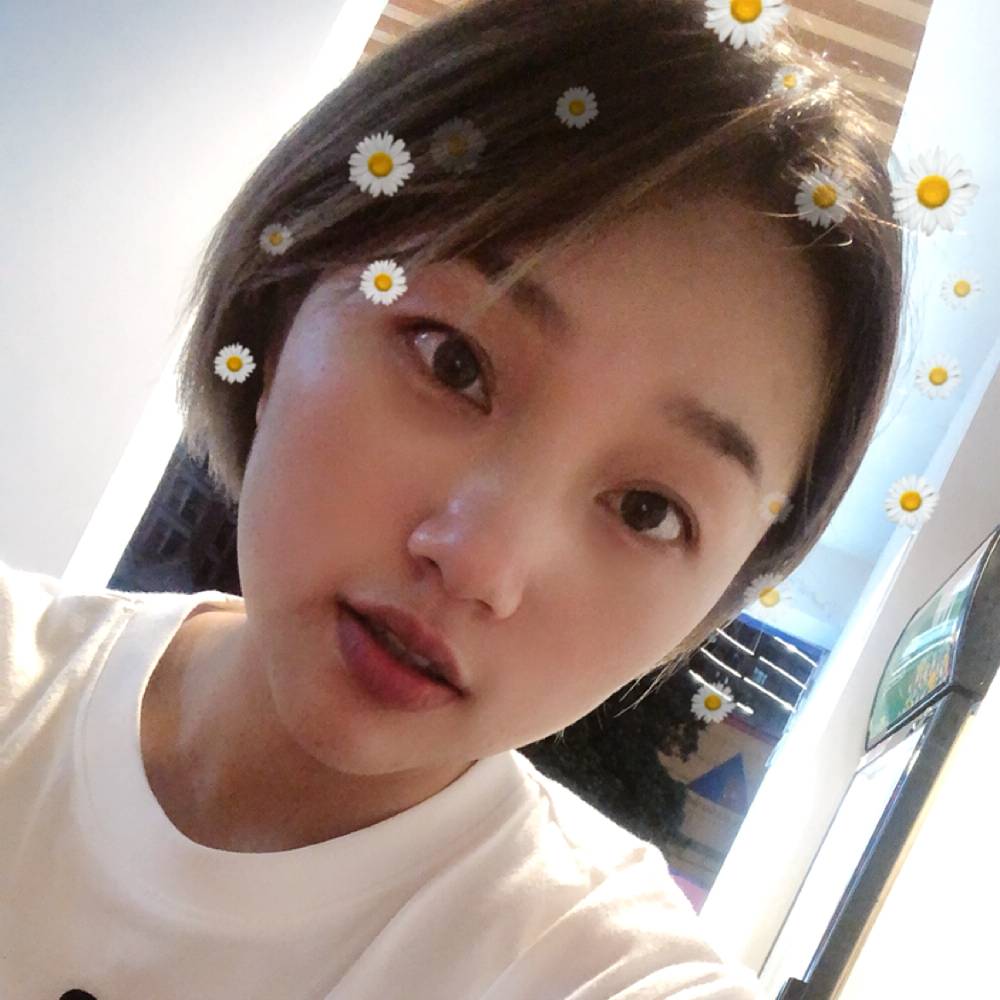 草莓浮生的照片
