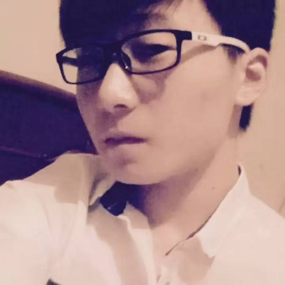 坚强吃醋铃铛的照片