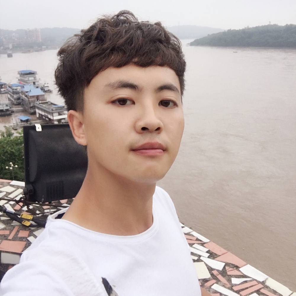 爱听歌拾忆树叶的照片