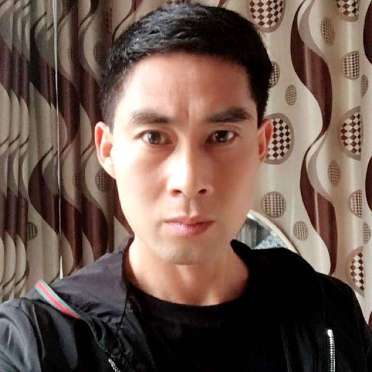曹白林的照片