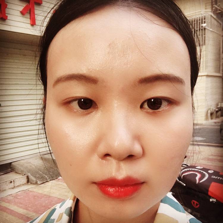 无心闻含羞草的照片
