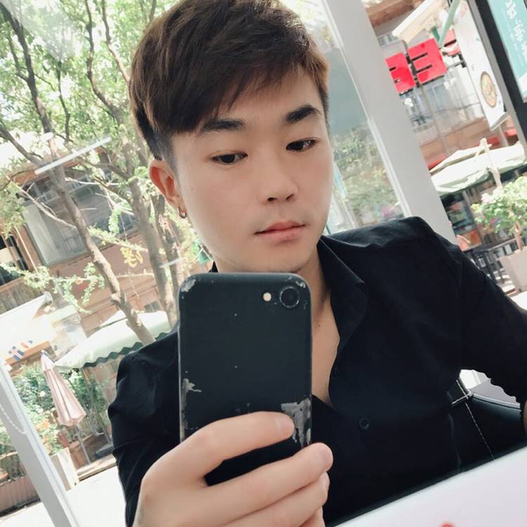 黑色、白色的照片
