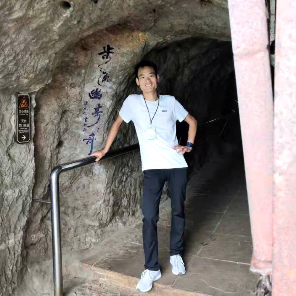 余音那坦率的照片