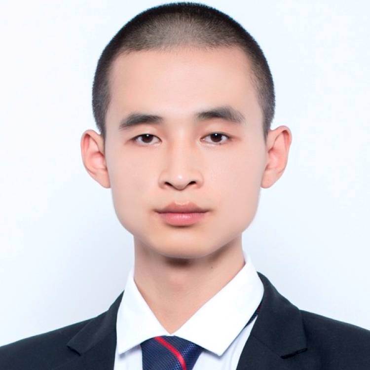卡卡十三的照片
