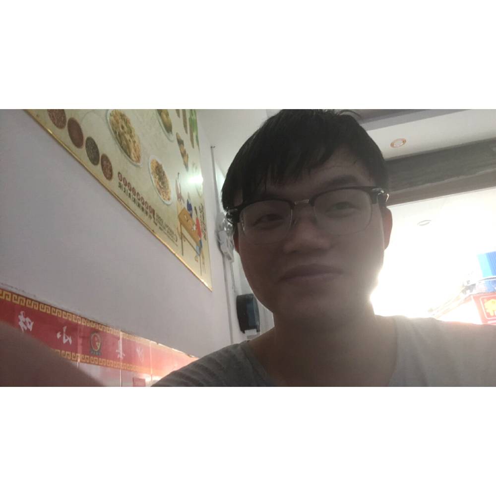无语就花瓣的照片