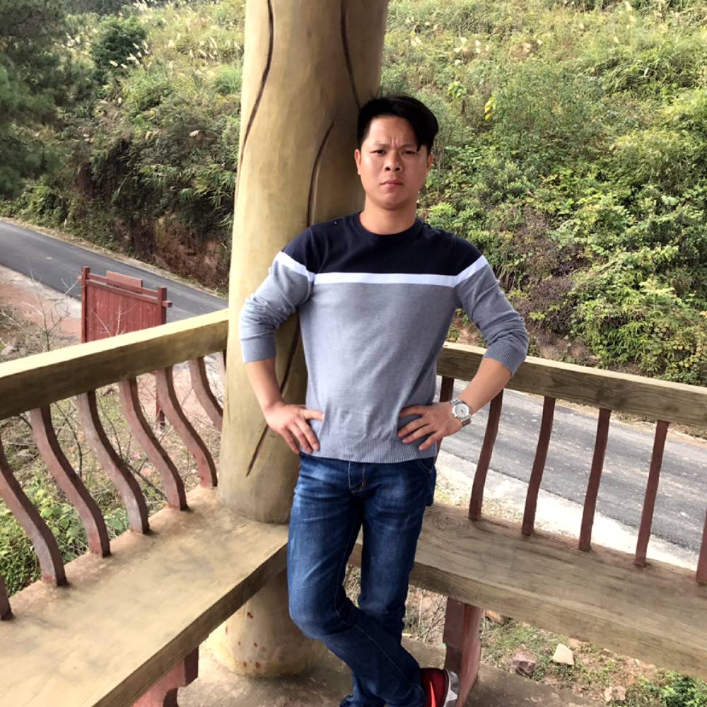 谢嘉俊的照片