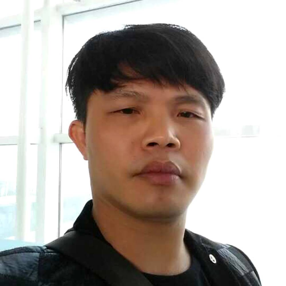 中心相许明媚的照片