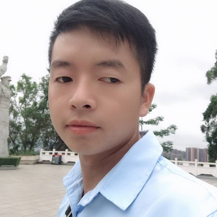 仁爱用路人的照片