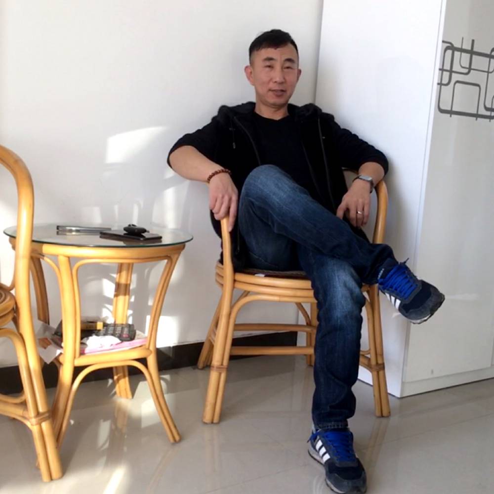金泽悟的照片