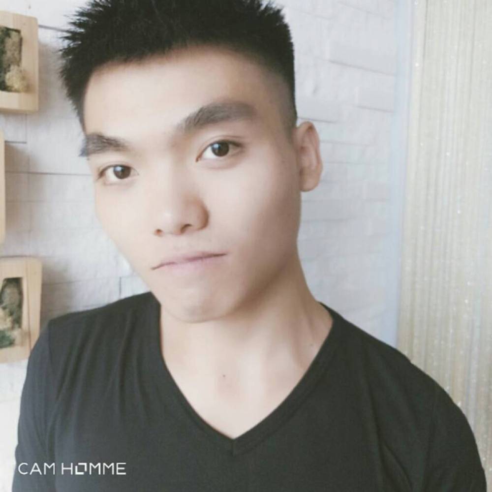 你好四月的照片