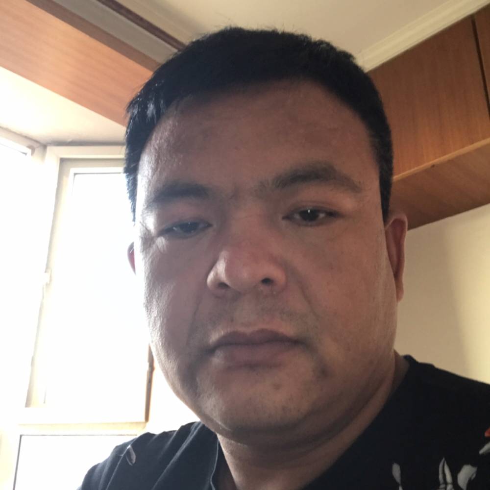春天的健壮的照片