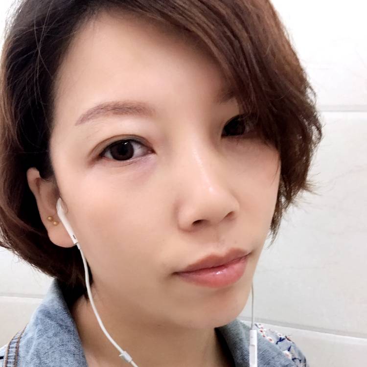 清脆的跳跳糖的照片
