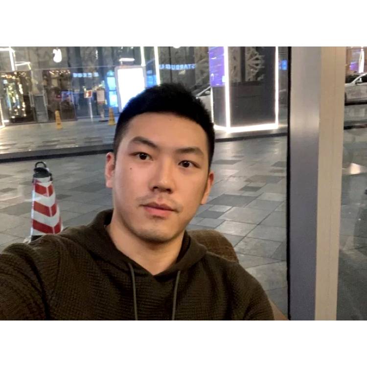 洱海旁的照片
