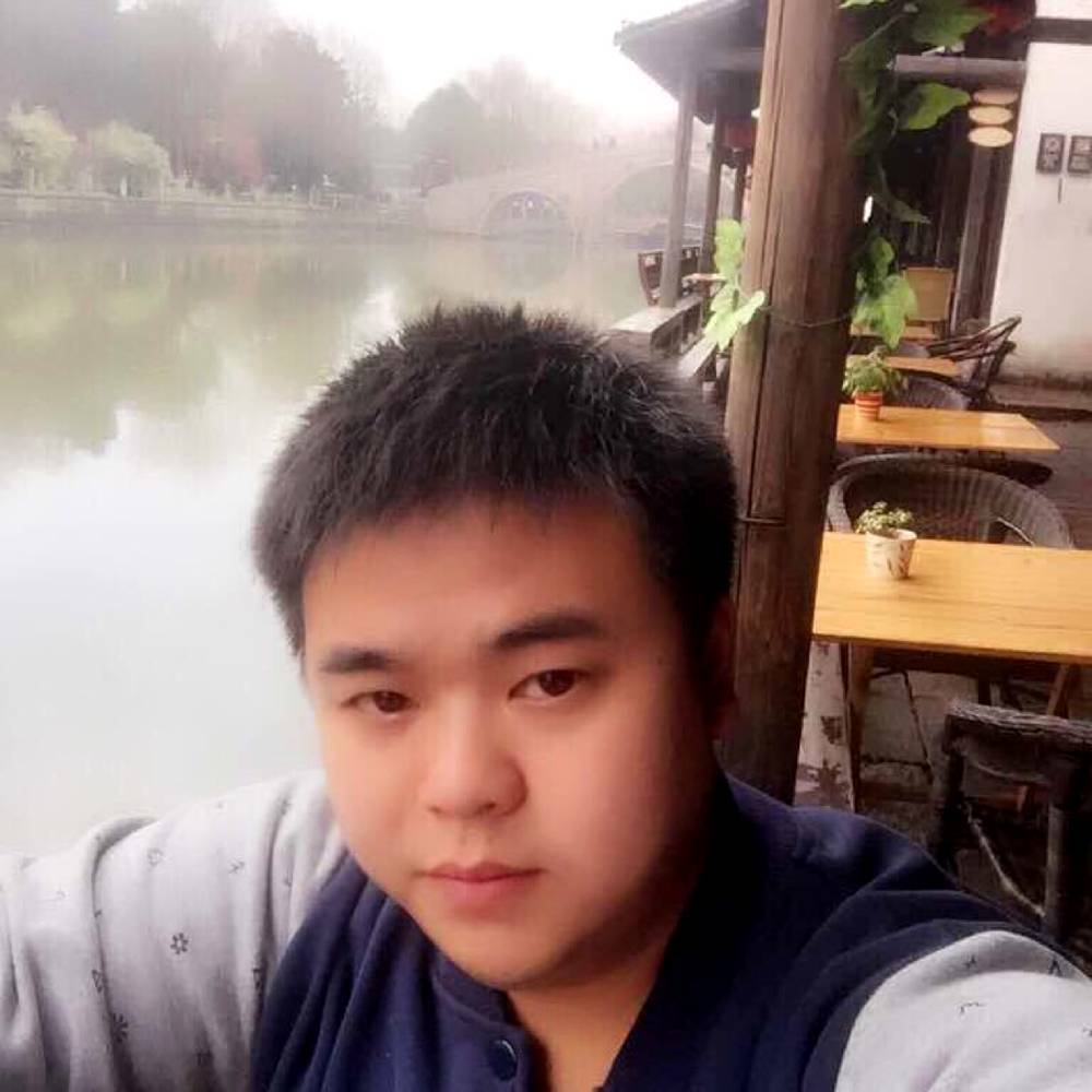 曦丶先生的照片