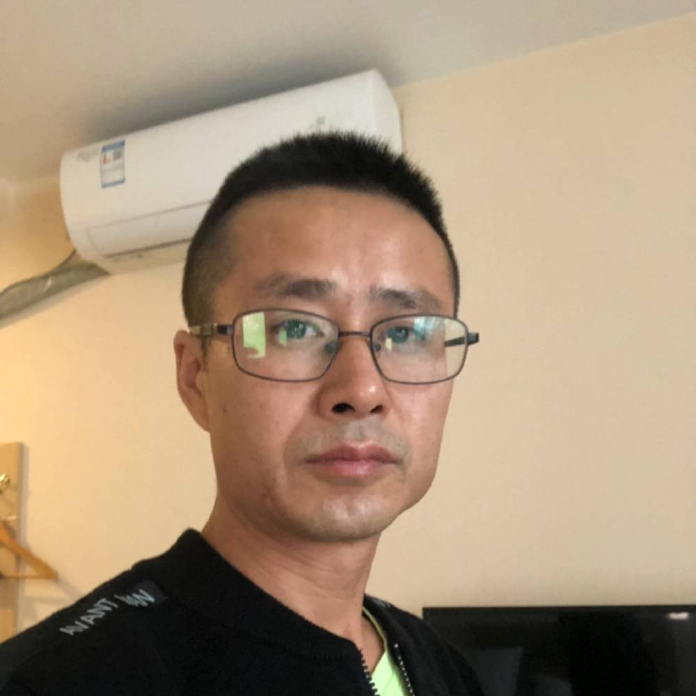 一个人蹁跹的照片