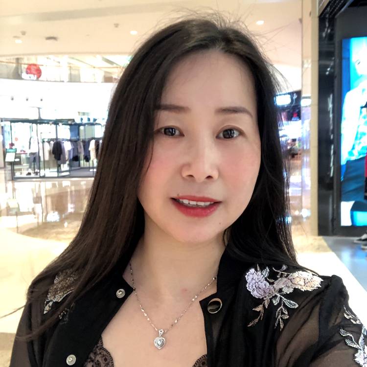 芝麻漫步平淡的照片