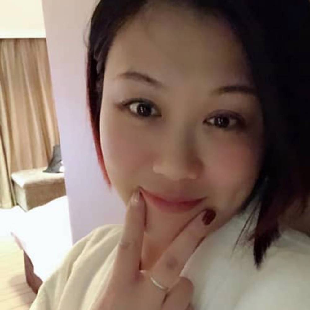 她叫紫霞仙子的照片