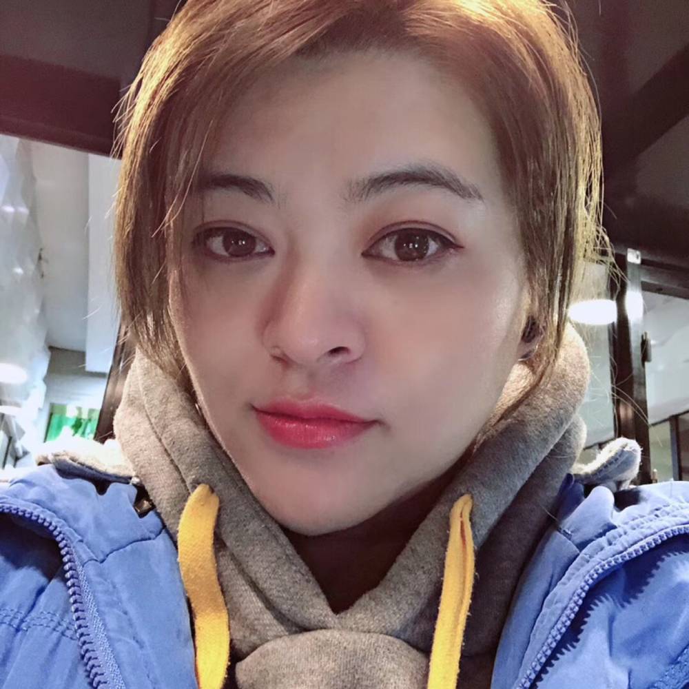 Tong瑶的照片