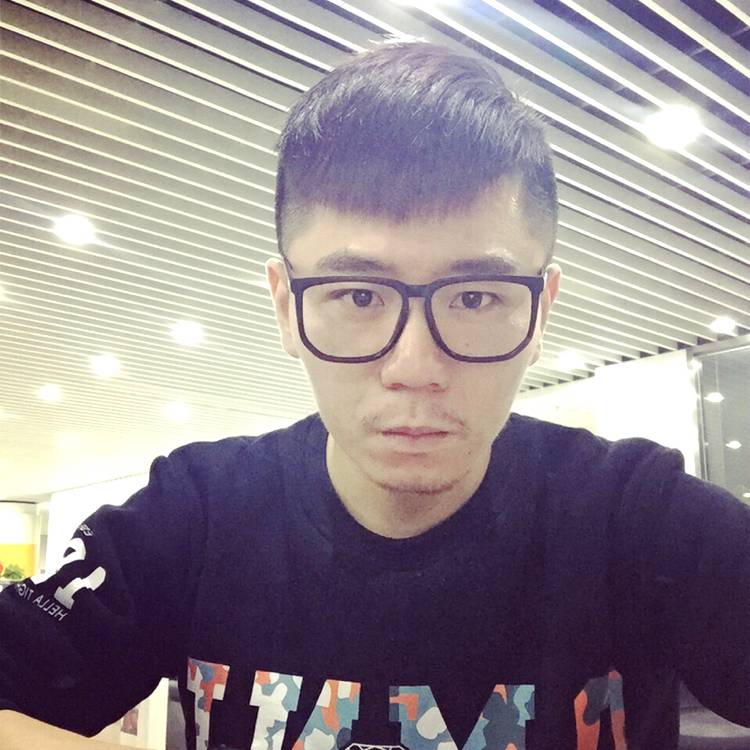 陈江阳的照片