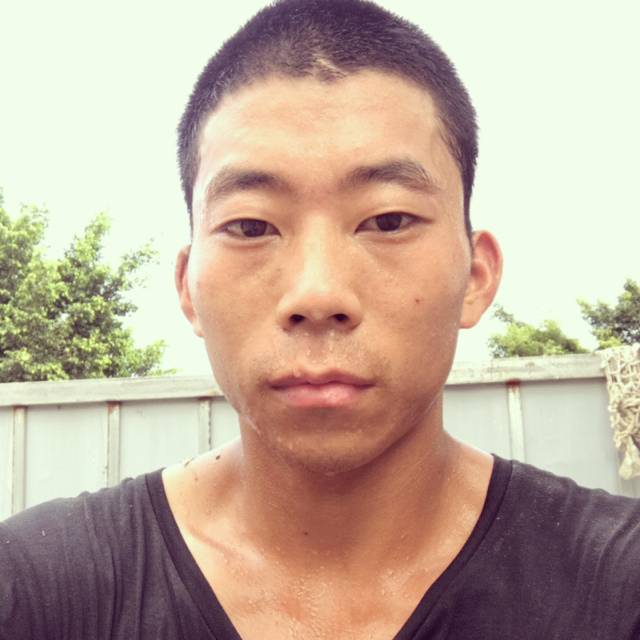 拱拱大白菜的照片