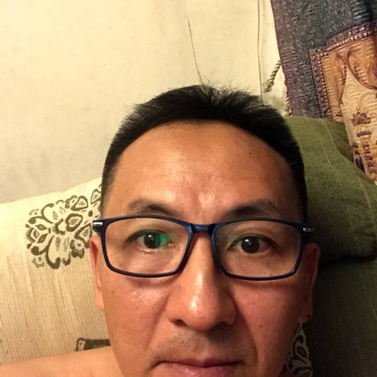 于让的照片