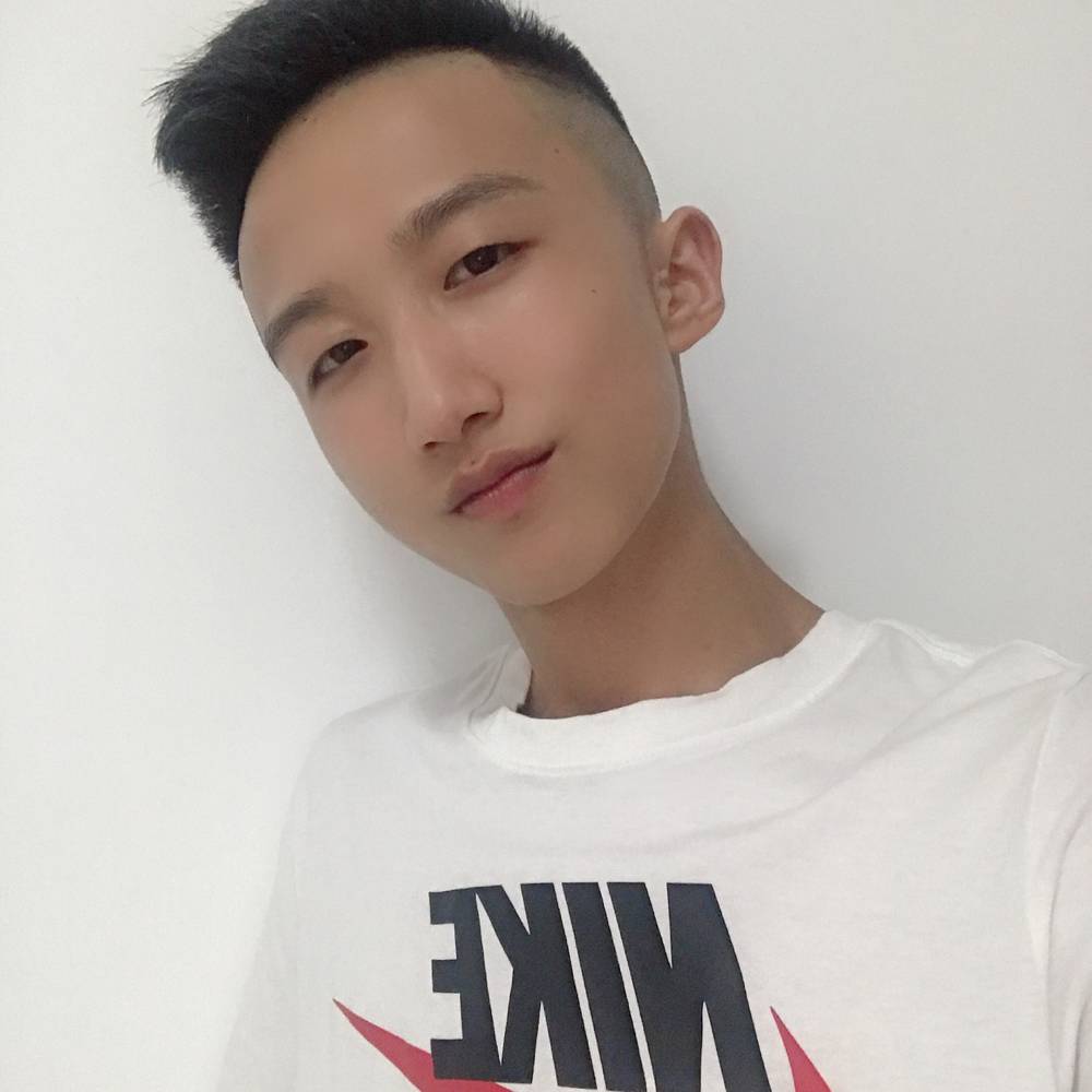 李坏坏的照片